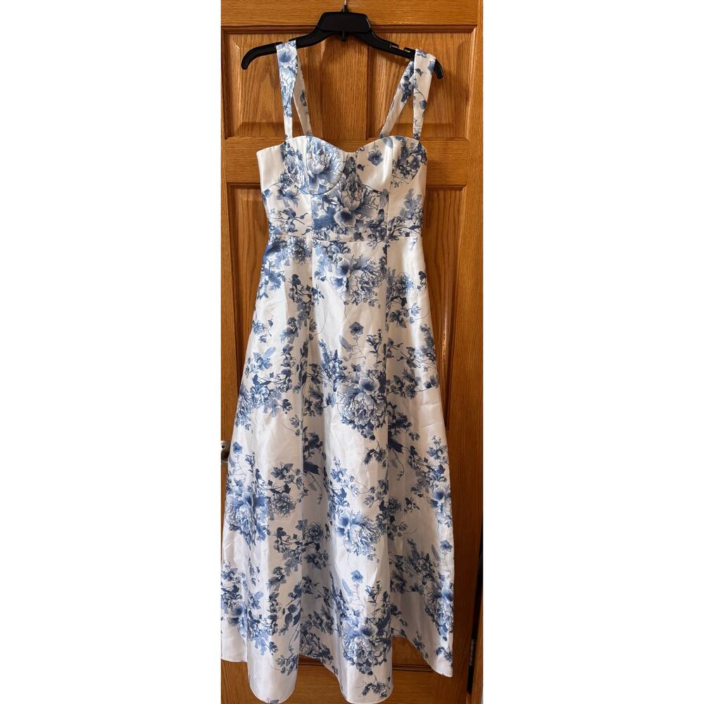 Alfred Sung Cottage Rose Larkspur Gown - Size 10 (new) - Picture 7 of 10